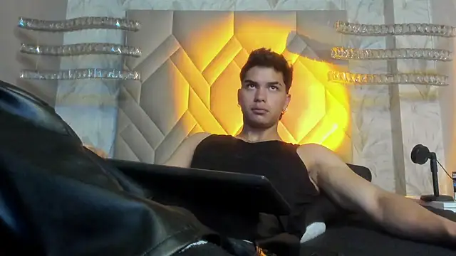 AndyPalmer  online show from January 5, 2025, 9:48 am