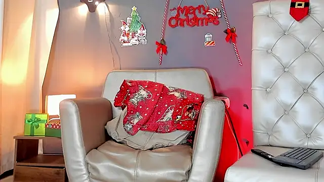 HerculesWheeler online show from December 17, 2024, 7:26 pm