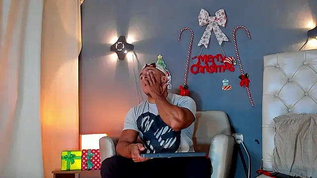 HerculesWheeler online show from December 31, 2024, 2:14 pm