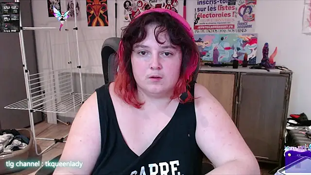 Snapshot of LadyRochester chatting on April 8, 2026, 11:05 pm LadyRochester online show from April 8, 2026, 11:05 pm