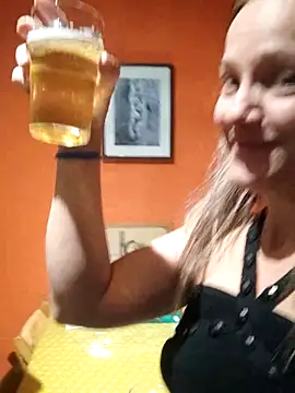 Dark Angel 22 online show from October 7, 2025, 5:43 pm