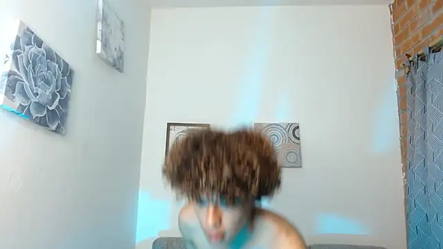 nickolas moon online show from January 14, 2025, 2:50 am