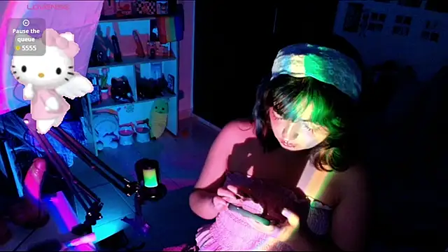 meraki fraise online show from July 21, 2026, 7:49 pm