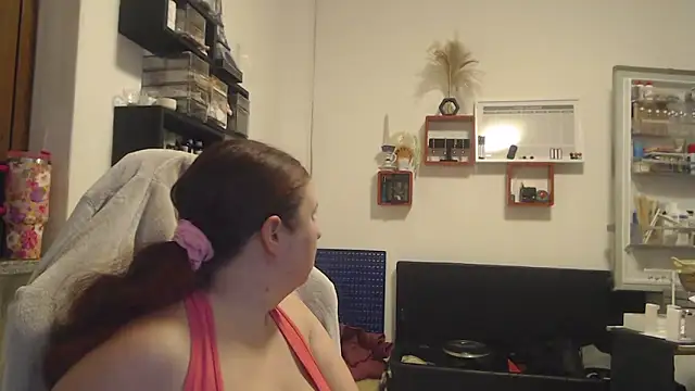 Snapshot of valerysexy chatting on October 1, 2025, 9:54 pm valerysexy online show from October 1, 2025, 9:54 pm