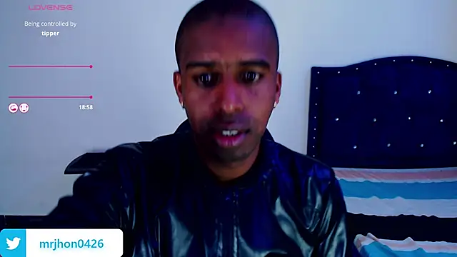 Snapshot of mrjhon26 chatting on March 13, 2025, 2:49 am mrjhon26 online show from March 13, 2025, 2:49 am