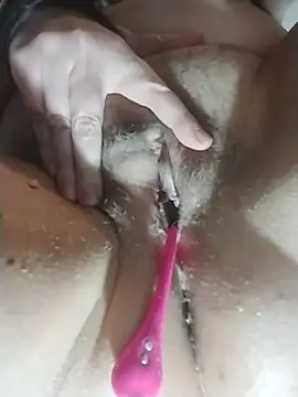 Snapshot of Squirtdream707 chatting on March 16, 2025, 1:28 am Squirtdream707 online show from March 16, 2025, 1:28 am