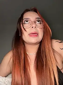 NatyOlson online show from November 23, 2025, 2:44 am