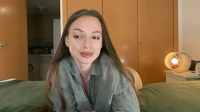 SweetTits26 online show from May 6, 2026, 12:52 am
