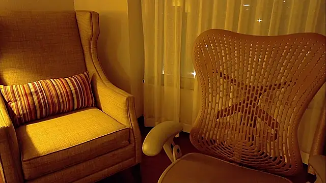 H1gh Fr3qu3ncy online show from September 15, 2025, 3:50 am