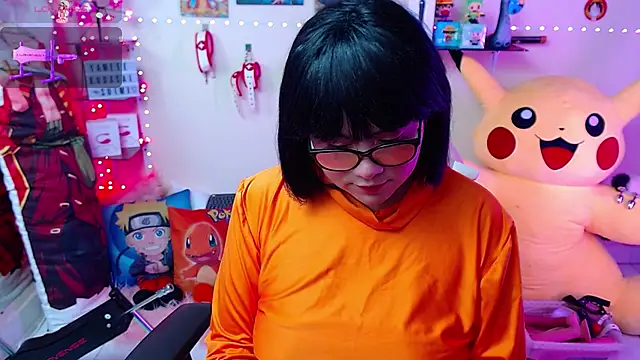 Suimi 2 online show from January 25, 2025, 5:51 pm