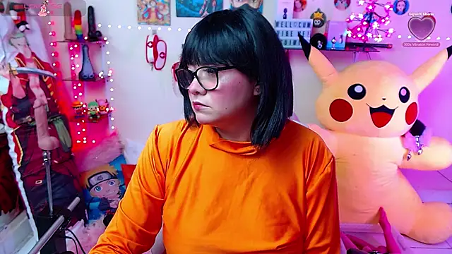 Suimi 2 online show from February 16, 2025, 2:10 pm