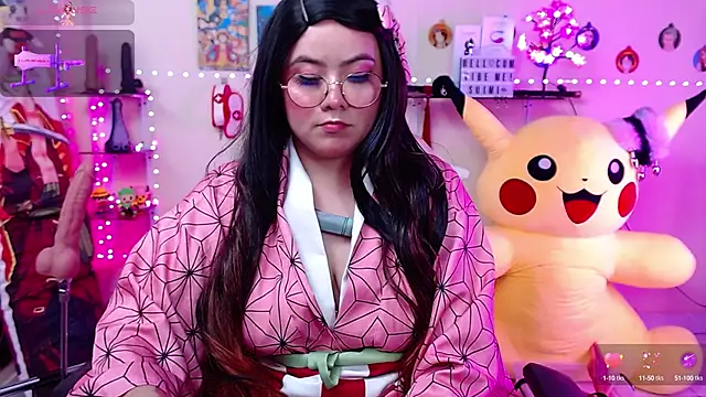 Suimi 2 online show from March 9, 2025, 4:44 pm