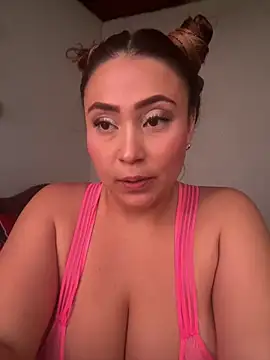 dulce santamaria online show from March 21, 2025, 9:12 pm