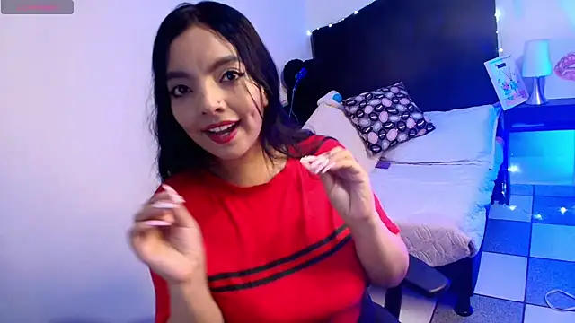 loren tits24 online show from May 15, 2026, 8:16 pm