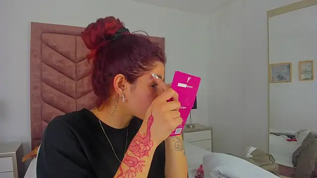 Snapshot of AnnyCherry_ chatting on October 15, 2025, 6:30 pm AnnyCherry online show from October 15, 2025, 6:30 pm