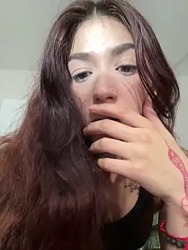 Snapshot of AnnyCherry_ chatting on March 4, 2026, 1:11 am AnnyCherry online show from March 4, 2026, 1:11 am