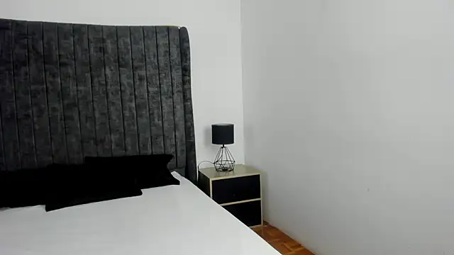 Snapshot of AnnyCherry_ chatting on March 16, 2026, 10:47 pm AnnyCherry online show from March 16, 2026, 10:47 pm