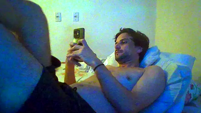 couplemilk online show from February 16, 2026, 5:14 am