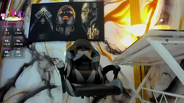 Snapshot of Thomas_shelbys chatting on October 31, 2025, 3:18 am Thomas shelbys online show from October 31, 2025, 3:18 am