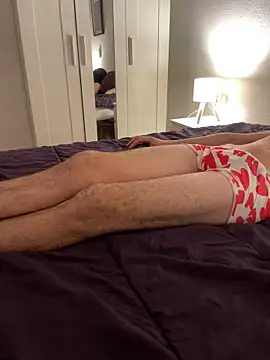 Snapshot of fouryoupls chatting on November 7, 2025, 8:53 pm fouryoupls online show from November 7, 2025, 8:53 pm