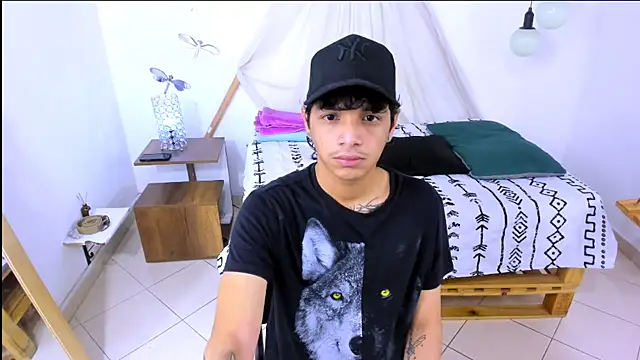 Snapshot of Brand_habes chatting on September 19, 2025, 1:45 pm Brand habes online show from September 19, 2025, 1:45 pm