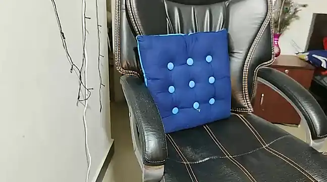 Snapshot of Anjali_cute-Pondati chatting on March 8, 2025, 11:27 am Anjali cute-Pondati online show from March 8, 2025, 11:27 am