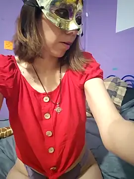 Lunababymylove online show from October 23, 2025, 4:34 am