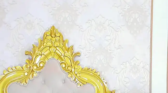 Snapshot of GiahDaniels chatting on December 14, 2024, 1:39 am GiahDaniels online show from December 14, 2024, 1:39 am