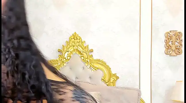 Snapshot of GiahDaniels chatting on December 15, 2024, 2:37 pm GiahDaniels online show from December 15, 2024, 2:37 pm