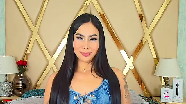 Snapshot of GiahDaniels chatting on January 20, 2025, 4:54 am GiahDaniels online show from January 20, 2025, 4:54 am