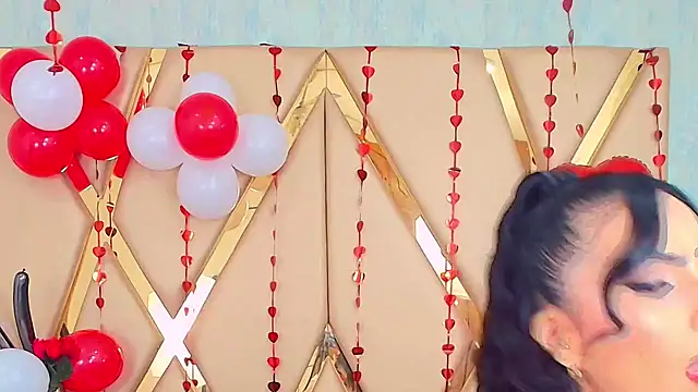 Snapshot of GiahDaniels chatting on February 14, 2025, 3:15 pm GiahDaniels online show from February 14, 2025, 3:15 pm