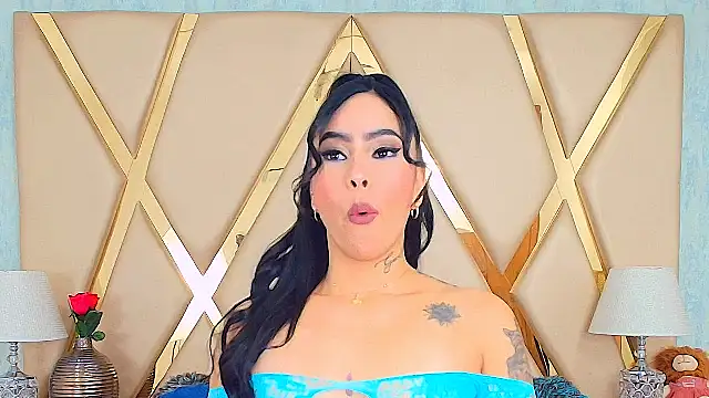 Snapshot of GiahDaniels chatting on February 20, 2025, 2:13 pm GiahDaniels online show from February 20, 2025, 2:13 pm