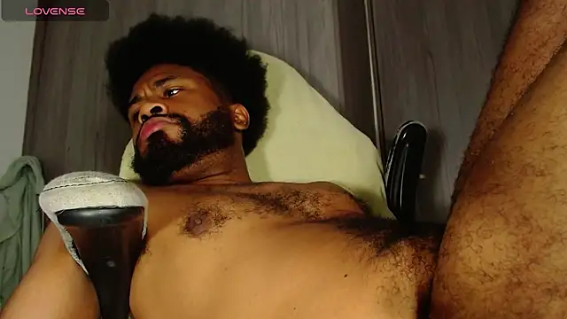 KaelMoreau online show from February 4, 2025, 7:40 am