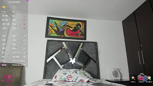 Snapshot of Vahiolet_smith chatting on October 11, 2025, 3:06 am Vahiolet smith online show from October 11, 2025, 3:06 am