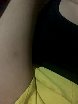 Snapshot of Asianmombigasss chatting on October 9, 2025, 2:59 pm Asianmombigasss online show from October 9, 2025, 2:59 pm
