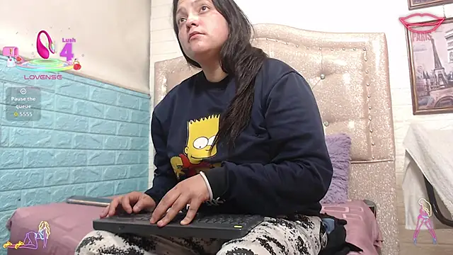 Snapshot of KataleyaStiward chatting on October 9, 2025, 1:09 pm KataleyaStiward online show from October 9, 2025, 1:09 pm