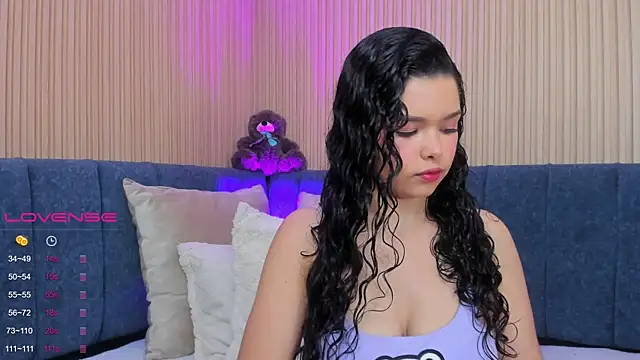 angeline teen online show from January 18, 2025, 12:04 pm