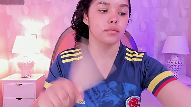 angeline teen online show from June 17, 2026, 12:18 pm