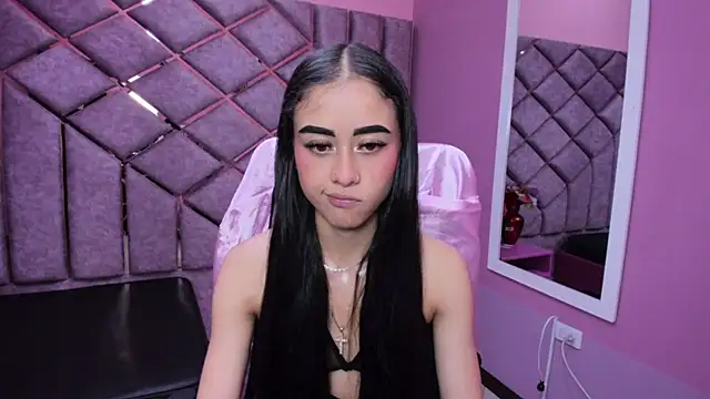 Snapshot of AnnySweett_ chatting on March 10, 2026, 5:07 pm AnnySweett online show from March 10, 2026, 5:07 pm