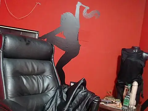 KLOE PIELL online show from March 7, 2026, 8:39 pm