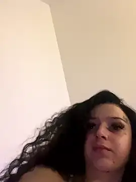 exoticmisfitt online show from February 20, 2026, 9:54 am