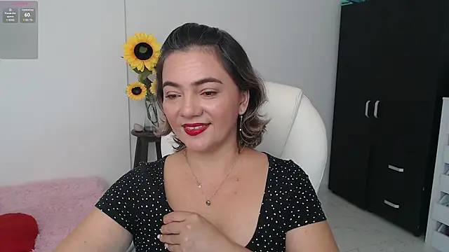 Snapshot of Ghada_milf chatting on December 18, 2024, 1:23 pm Ghada milf online show from December 18, 2024, 1:23 pm