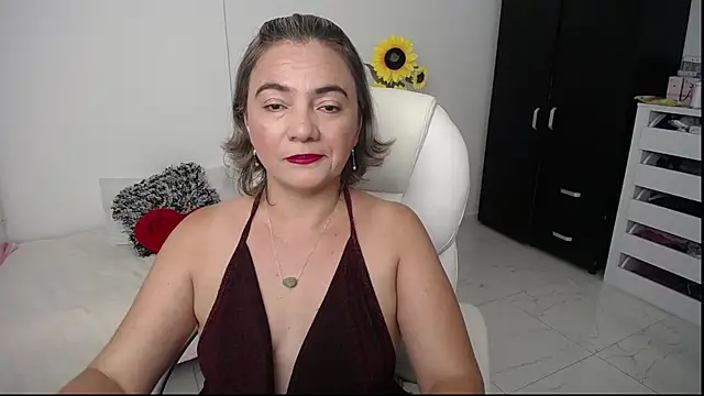 Snapshot of Ghada_milf chatting on January 9, 2025, 11:02 pm Ghada milf online show from January 9, 2025, 11:02 pm