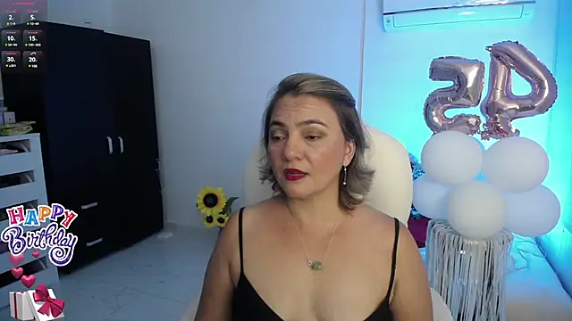 Snapshot of Ghada_milf chatting on January 13, 2025, 1:13 am Ghada milf online show from January 13, 2025, 1:13 am