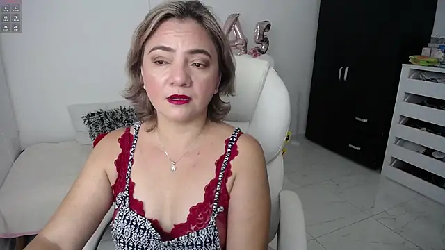 Snapshot of Ghada_milf chatting on January 25, 2025, 11:13 am Ghada milf online show from January 25, 2025, 11:13 am