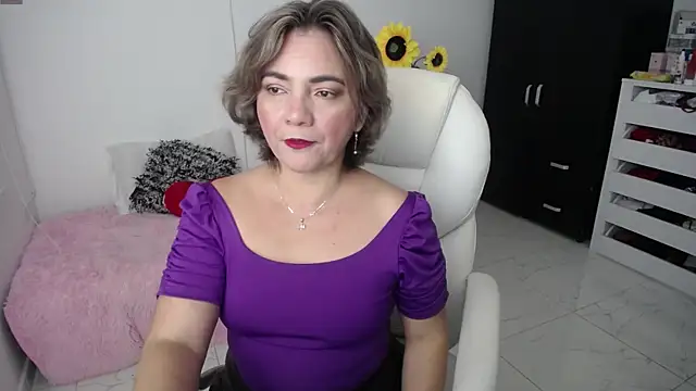 Snapshot of Ghada_milf chatting on February 17, 2025, 11:20 pm Ghada milf online show from February 17, 2025, 11:20 pm