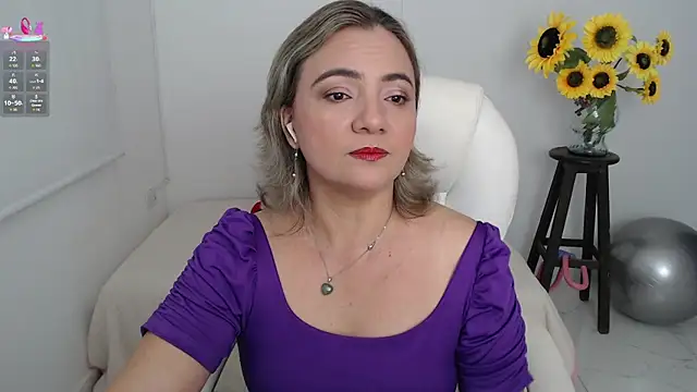 Snapshot of Ghada_milf chatting on September 13, 2025, 11:15 pm Ghada milf online show from September 13, 2025, 11:15 pm