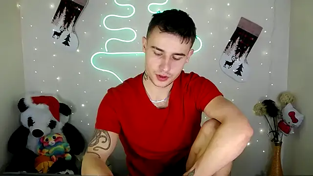 Snapshot of Mike_severi2 chatting on December 24, 2024, 8:22 am Mike severi2 online show from December 24, 2024, 8:22 am