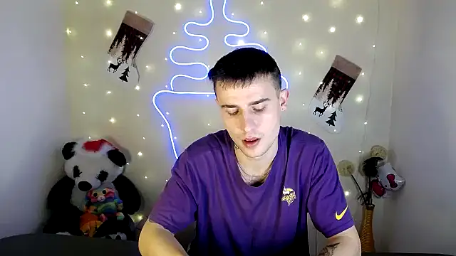 Snapshot of Mike_severi2 chatting on December 29, 2024, 12:55 pm Mike severi2 online show from December 29, 2024, 12:55 pm