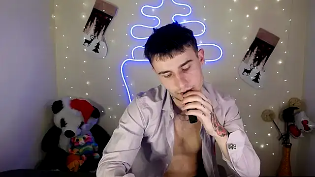 Snapshot of Mike_severi2 chatting on January 4, 2025, 12:05 pm Mike severi2 online show from January 4, 2025, 12:05 pm